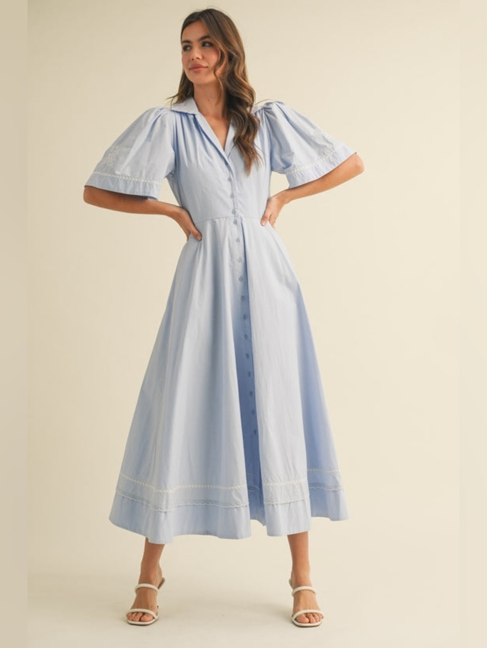 Light Blue Button-Front Midi Dress with Puff Sleeves and V-Neck